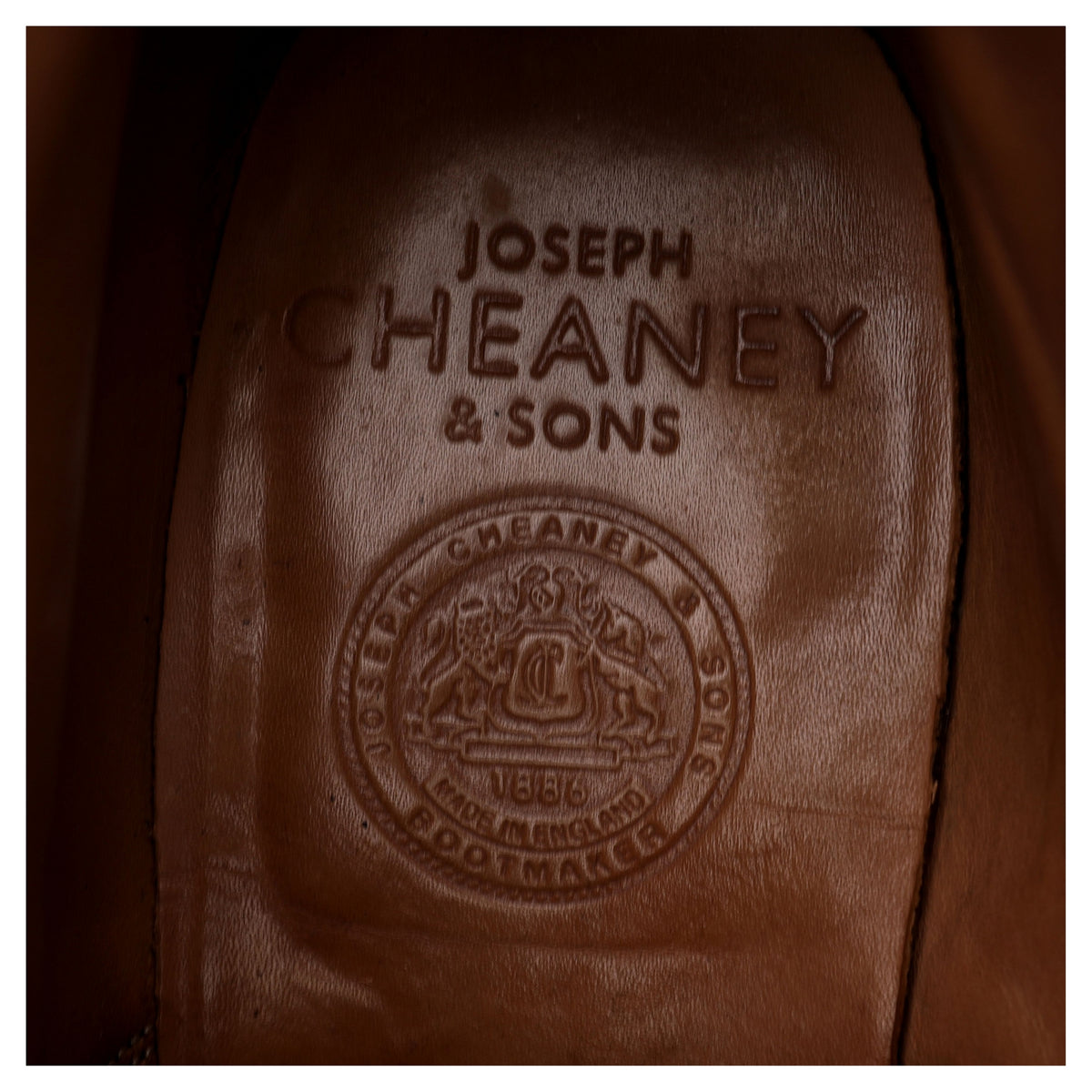 &#39;Shadwell&#39; Black Leather Chukka Boots UK 8 F