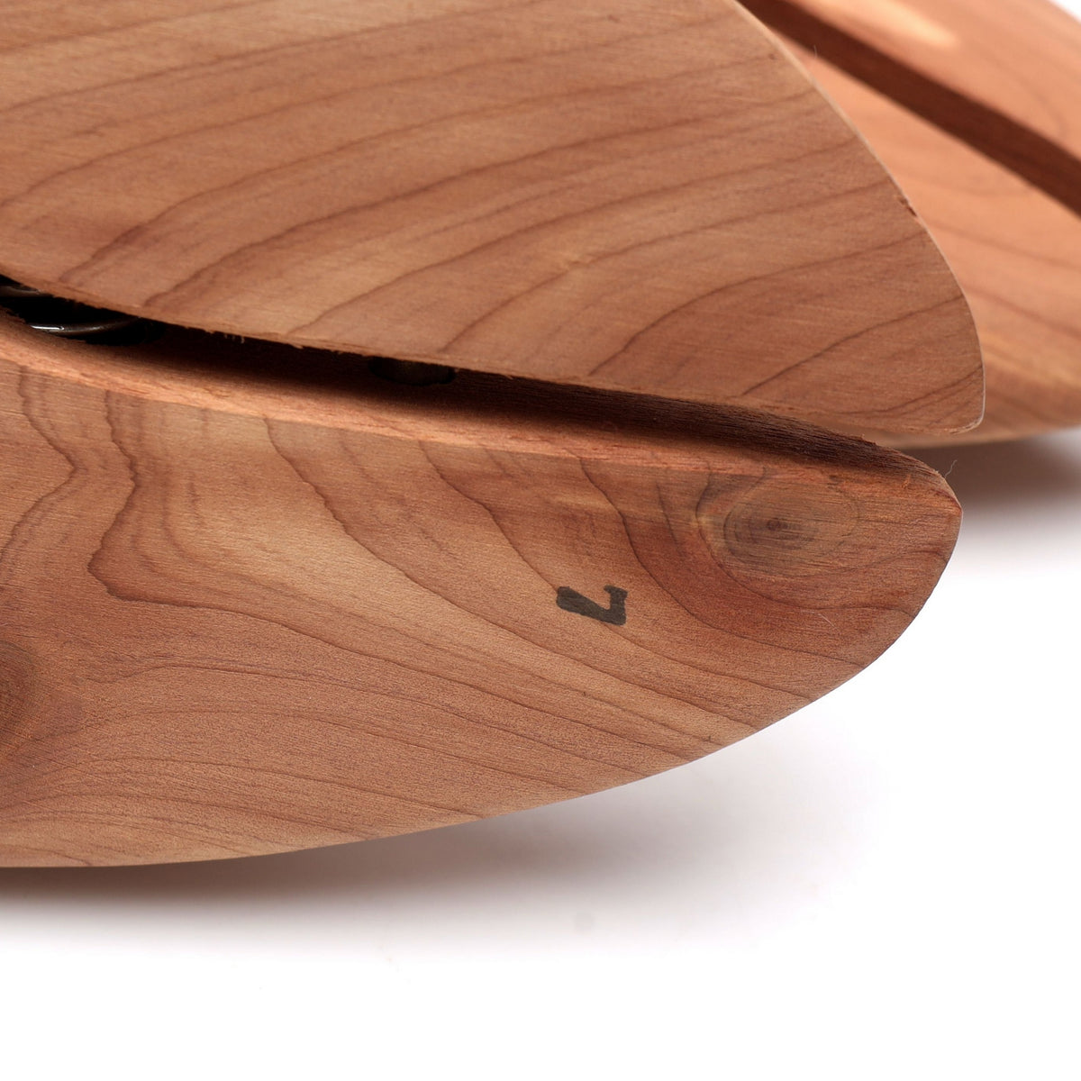 Wooden Shoe Trees UK 7