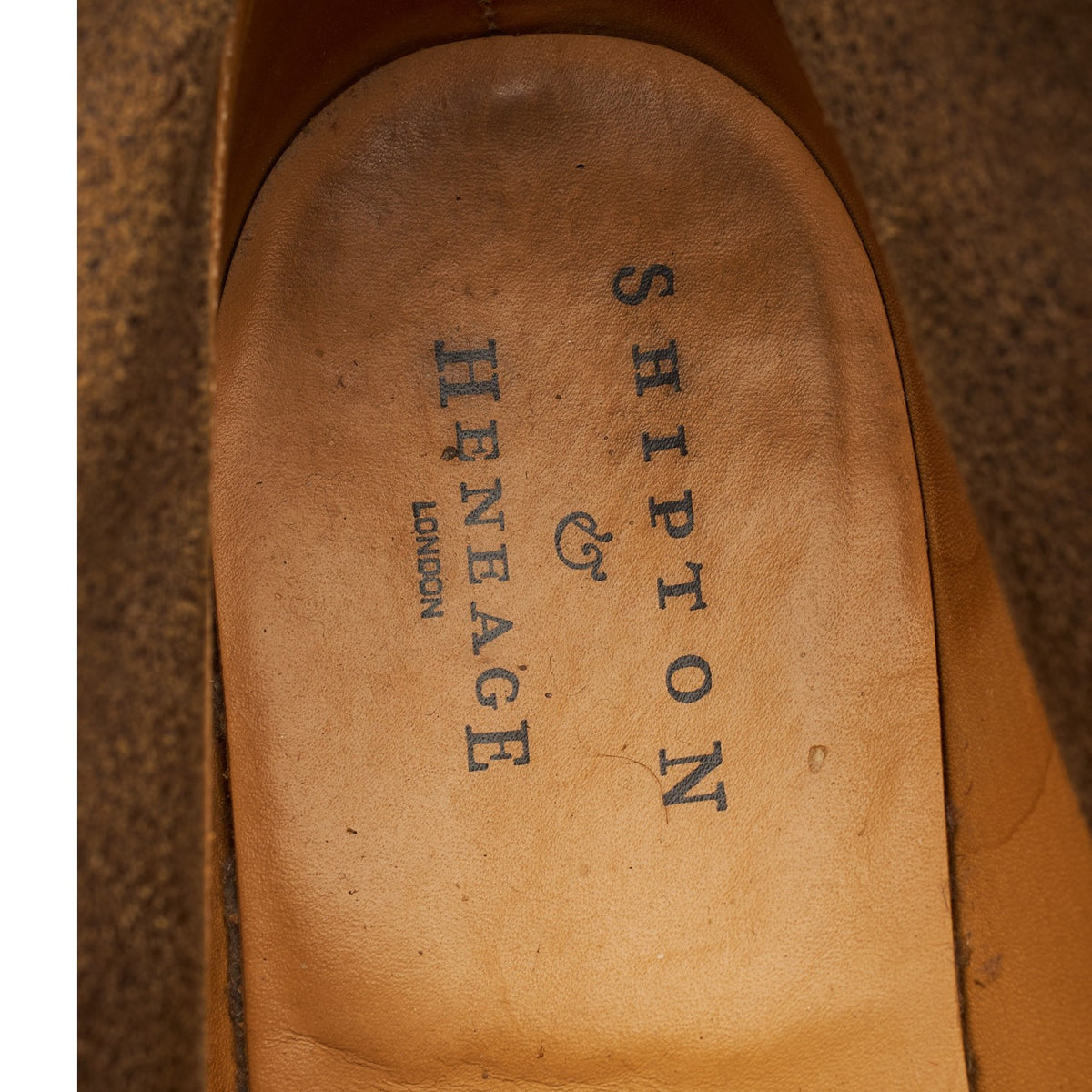 Shipton & Heneage 'Ranger' Beige Suede Chukka Boots UK 8 E