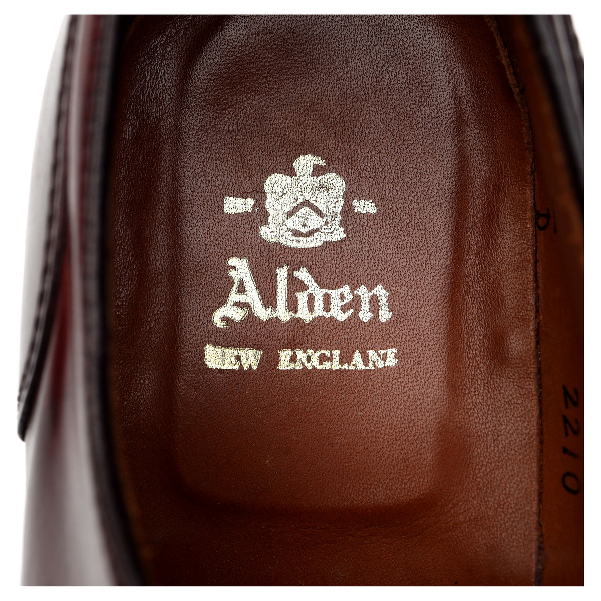 &#39;2210&#39; Burgundy Cordovan Leather Split Toe Derby UK 7 US 8 D