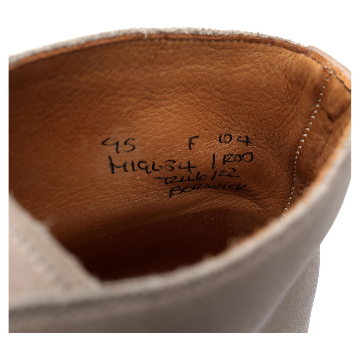 &#39;Berwick&#39; Beige Suede Chukka Boots UK 9.5 F