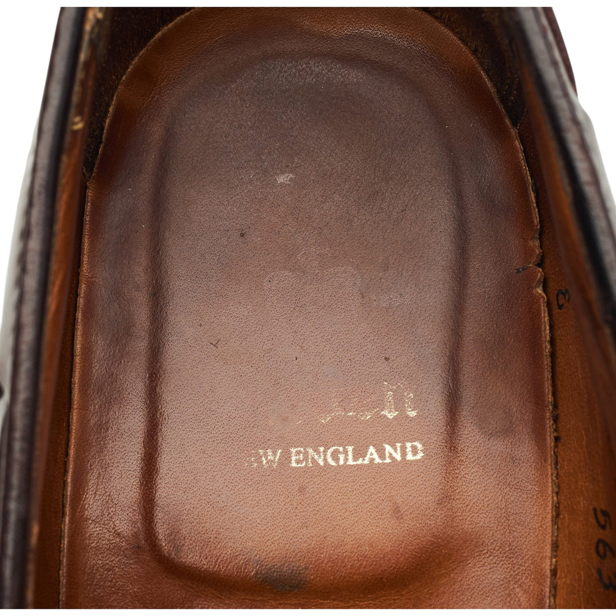 '563' Burgundy Cordovan Leather Tassel Loafers UK 7 US 8 E