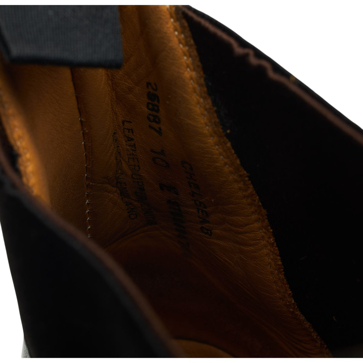 'Chelsea 8' Black Leather Chelsea Boots UK 10 E