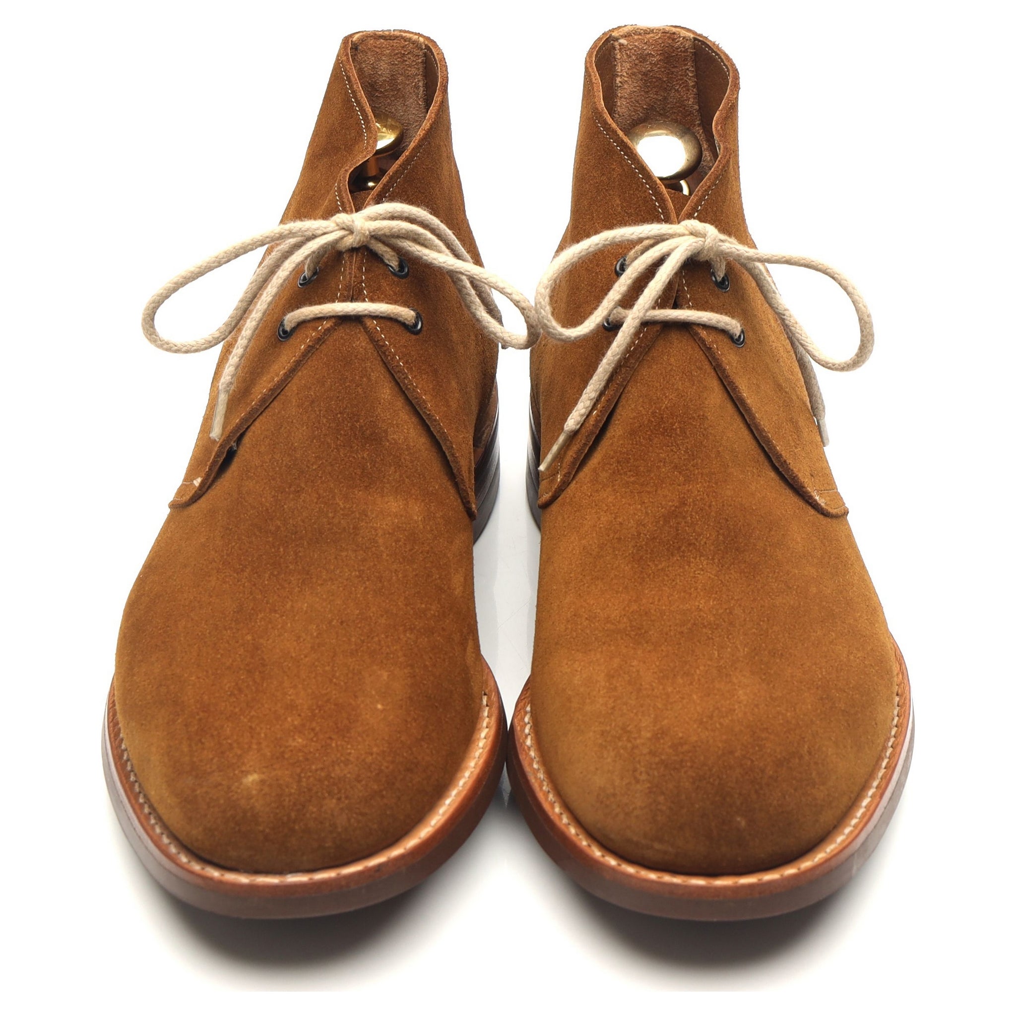 Light brown hotsell suede chukka boots