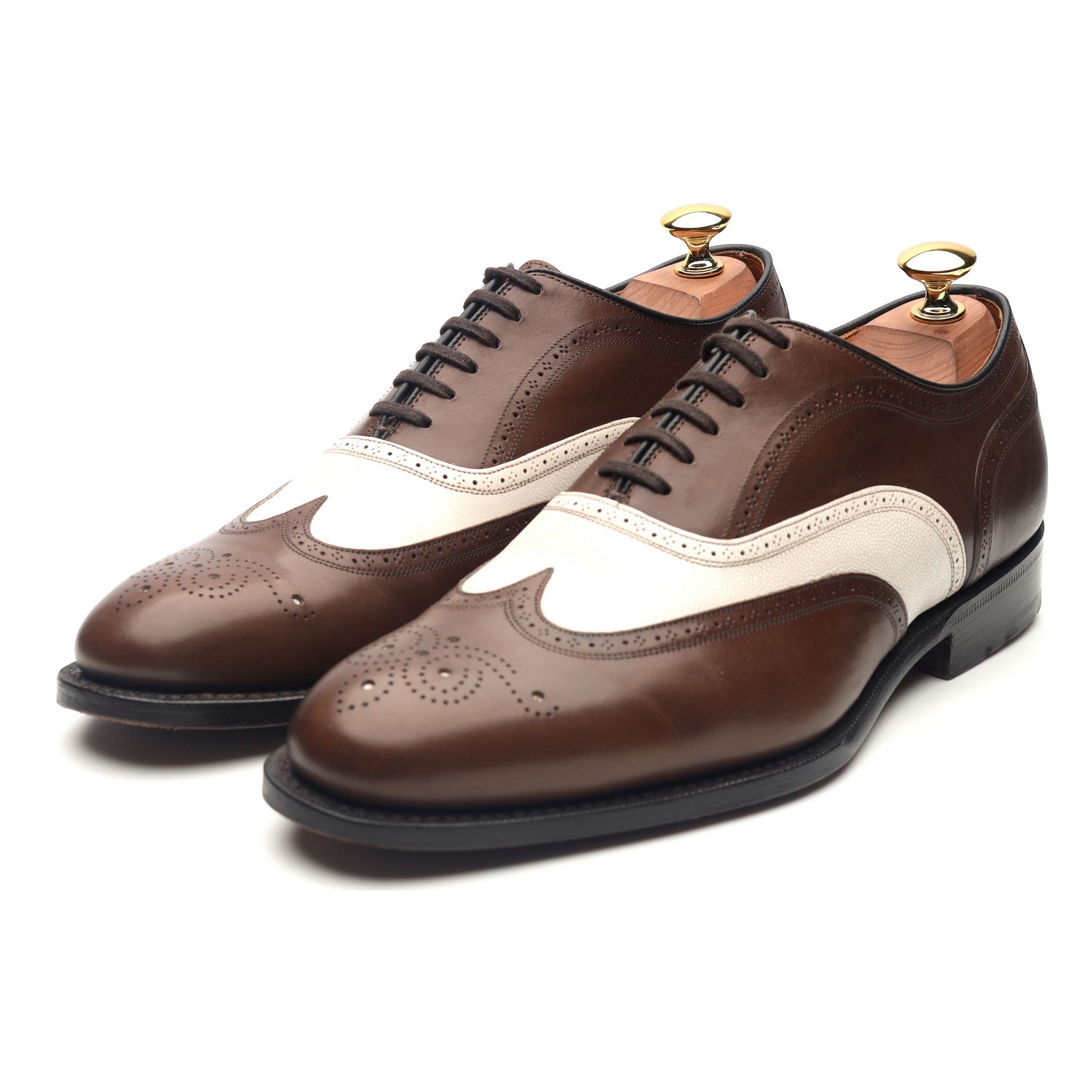 Spectator hot sale dress shoes