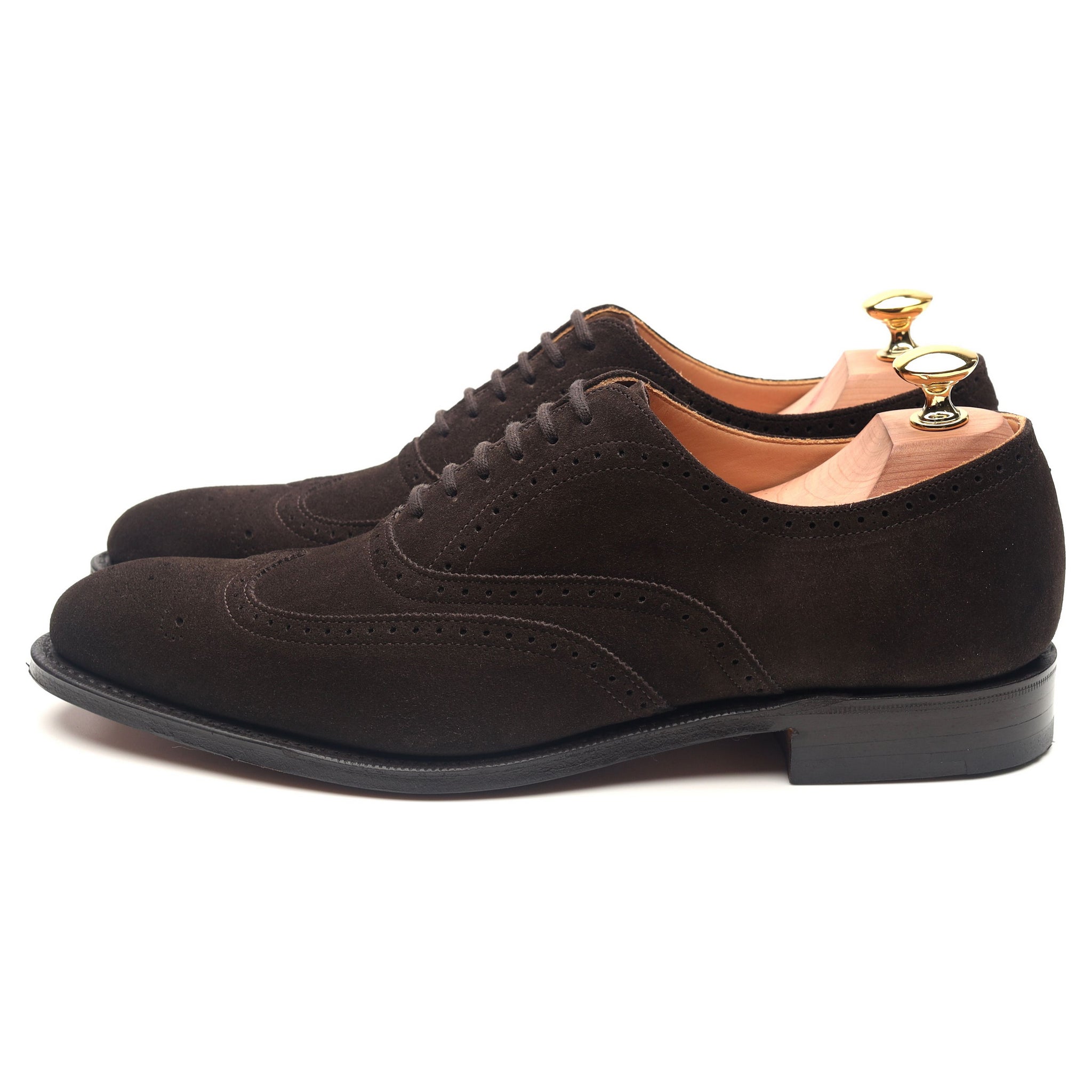 Suede sales wingtip shoes